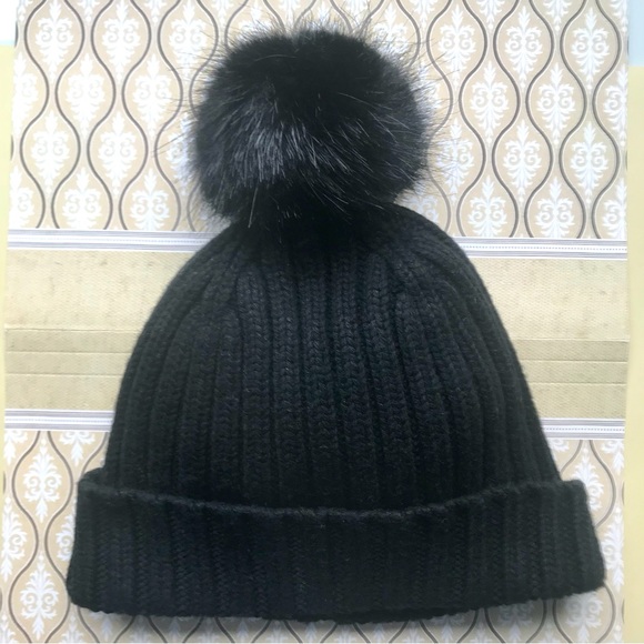 J. Crew Black Ribbed Knit Pom Pom Faux Fur Beanie